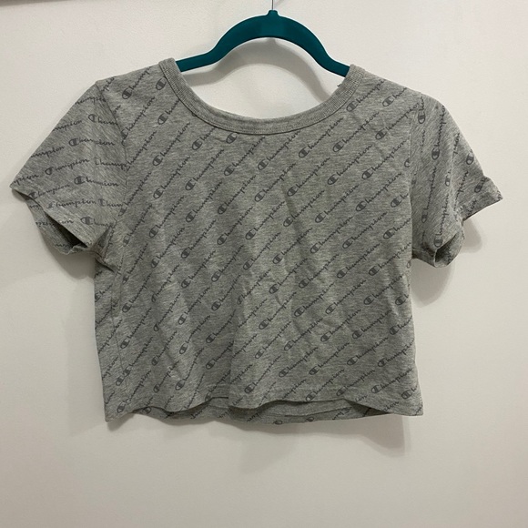 Champion Crop Top - Picture 3 of 4
